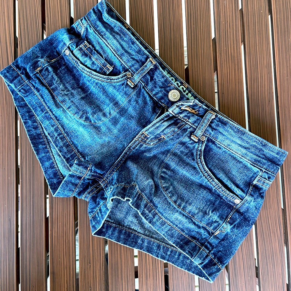 Mossimo supply co. Shorts